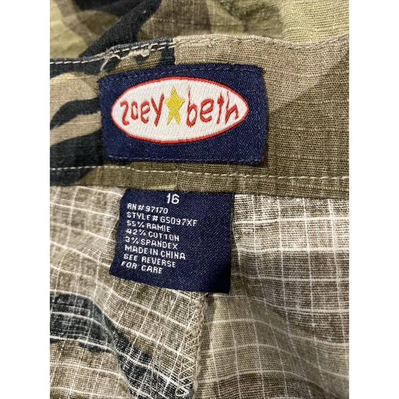 Zoey Beth Capri Pants Womens 16 Camouflage Gorpcore Grunge  Casual 3%‎ Spandex - Picture 5 of 5